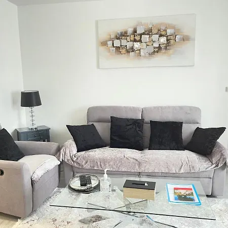 Votre Cocon Parfait A 9 Min D'eurexpo Et 14 Min Groupama * Saint-Priest (Rhone)